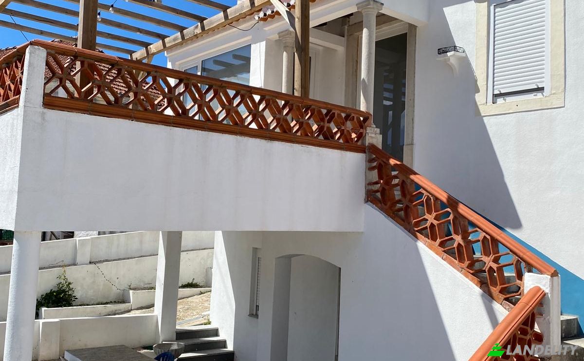 Townhouse for Sale R da Liberdade 15, 2705-231 Colares, Colares, Sintra, Lisbon, Portugal. Photo 4