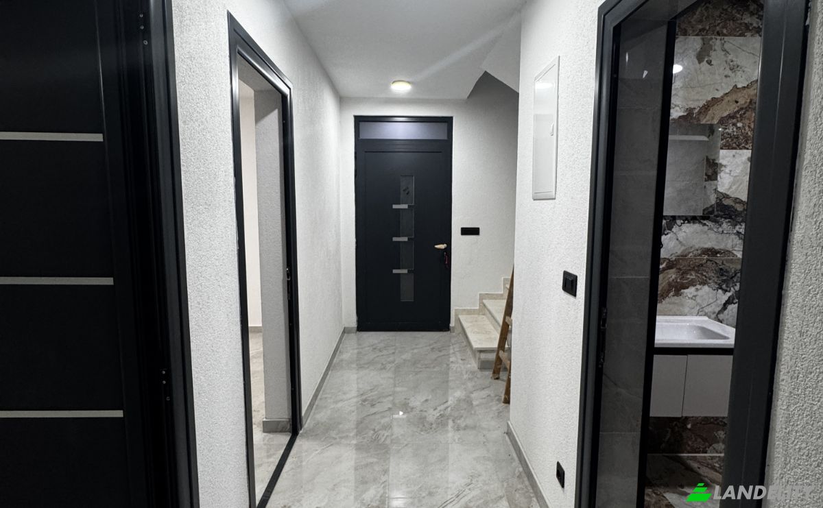Villa for Sale Donji Stoj 85360, Donji Stoj, Ulcinj Municipality, Montenegro. Photo 3