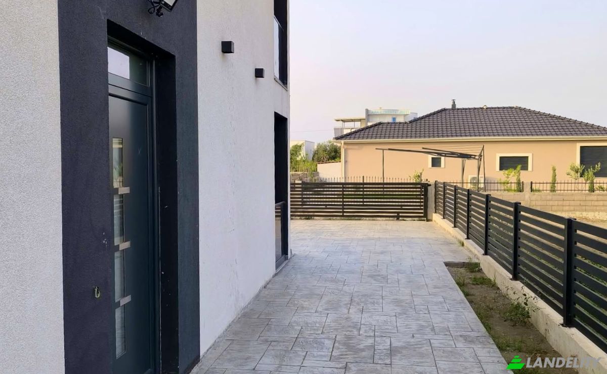 Villa for Sale Donji Stoj 85360, Donji Stoj, Ulcinj Municipality, Montenegro. Photo 22