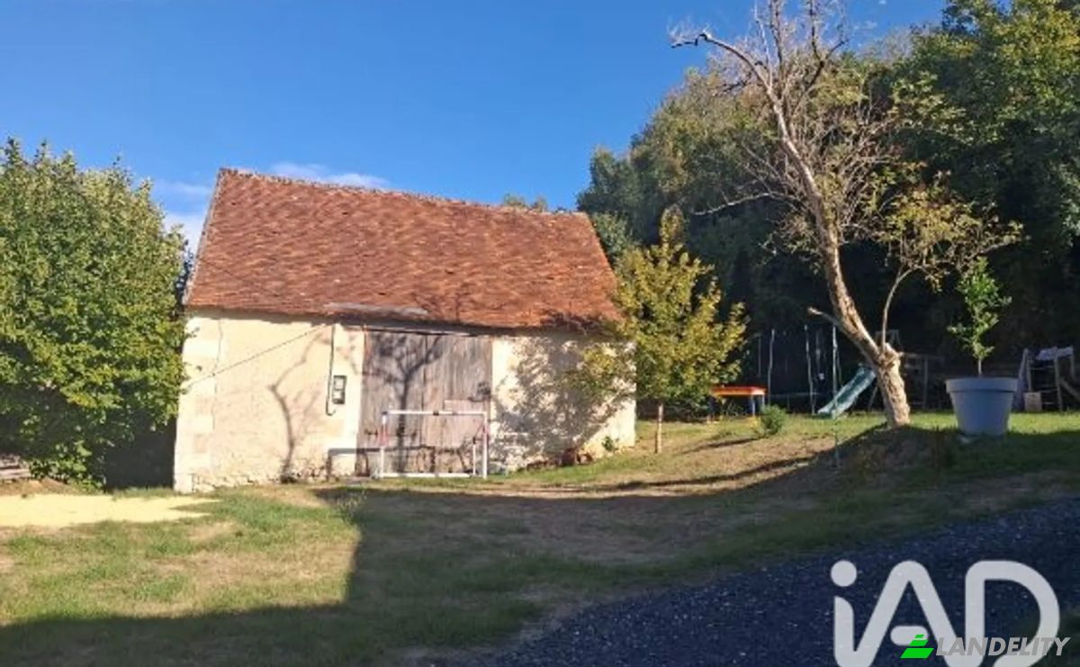 Single Family Home for Sale 1 Chem des Moines, 37310 Azay-sur-Indre, Azay-sur-Indre, Indre-et-Loire, Centre-Val de Loire, France. Photo 1