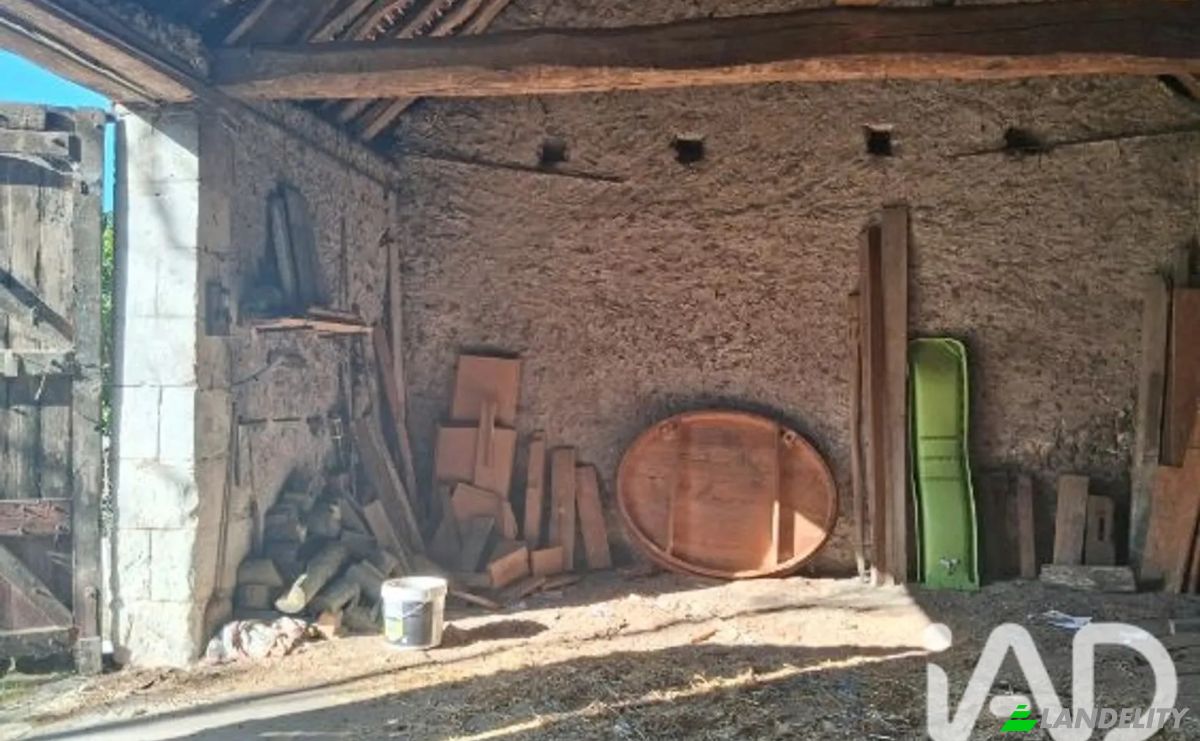 Single Family Home for Sale 1 Chem des Moines, 37310 Azay-sur-Indre, Azay-sur-Indre, Indre-et-Loire, Centre-Val de Loire, France. Photo 12