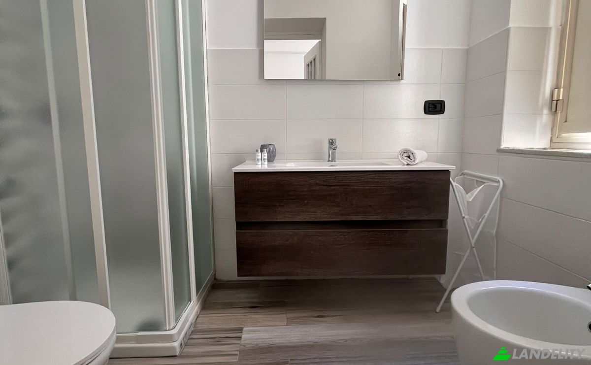 Apartment for Sale Via Galilei, 96100 Siracusa SR, Syracuse, Free municipal consortium of Syracuse, Sicily, Italy. Photo 2