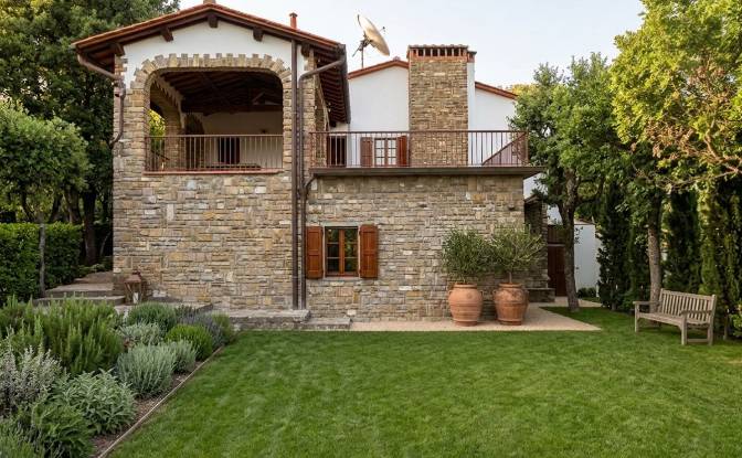 Villa for Sale Localita Piani, 69D. Photo#1 Villa for Sale Localita Piani, 69D. Photo#1
