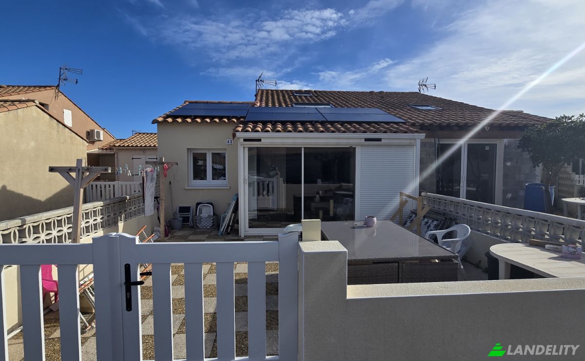 Single Family Home for Sale 29 Les Amirantes, 11430 Gruissan, Gruissan, Aude, Occitanie, France. Photo 8