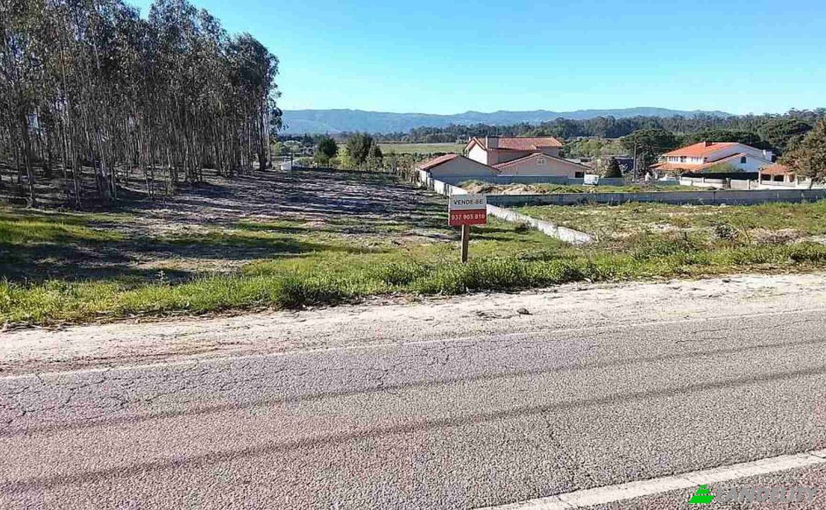 Land Lot for Sale R do Estoril 73, Tondela, Viseu District, Portugal. Photo 4