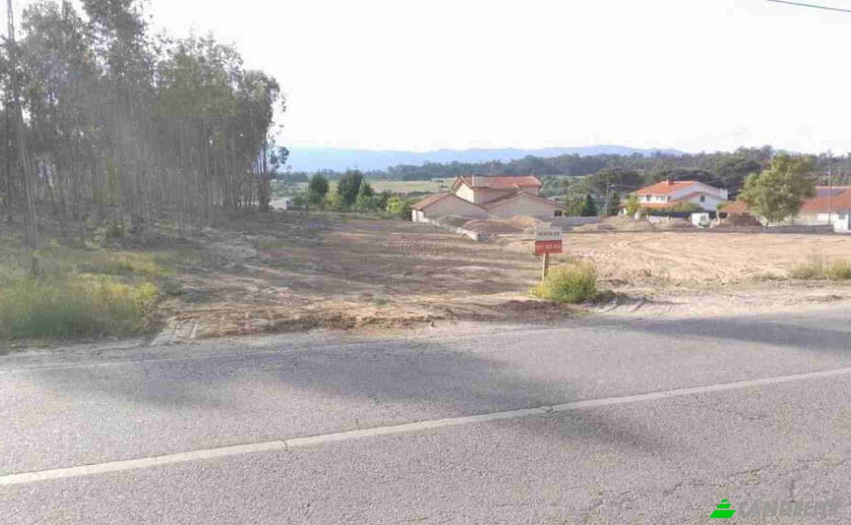 Land Lot for Sale R do Estoril 73, Tondela, Viseu District, Portugal. Photo 9