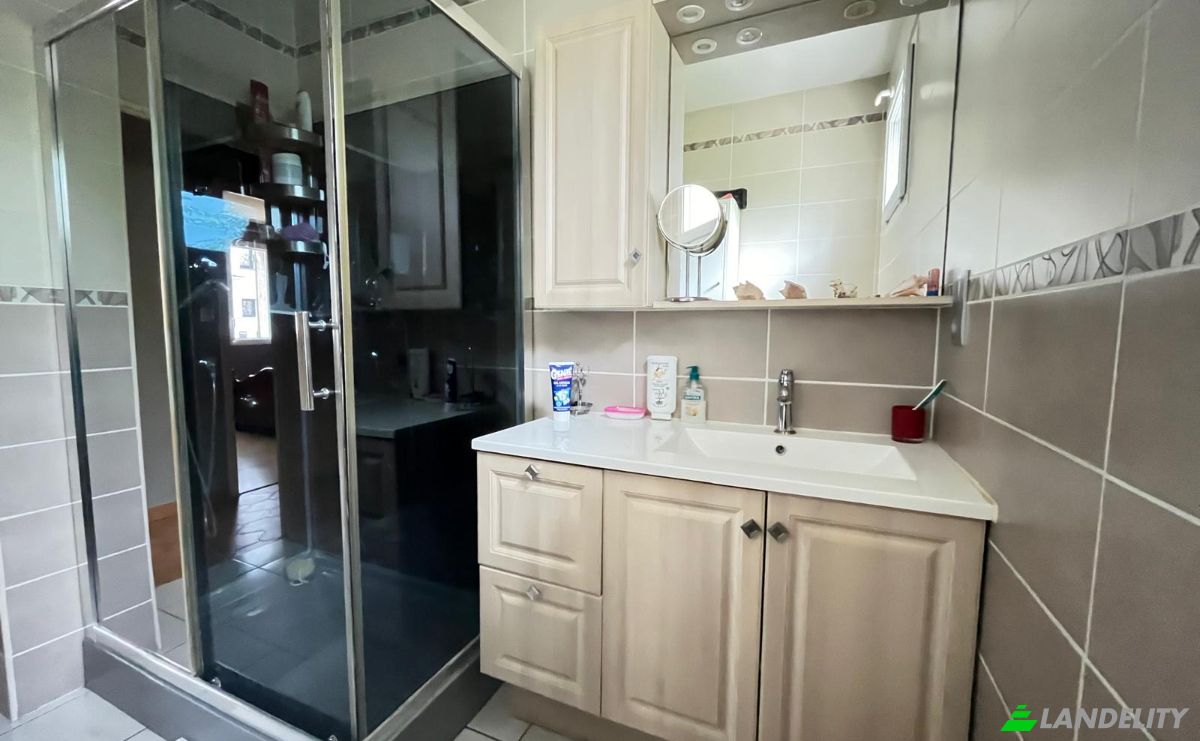 Single Family Home for Sale 1 Av de Saint-Bauzille de la Sylve, 34230 Popian, Popian, Herault, Occitanie, France. Photo 9