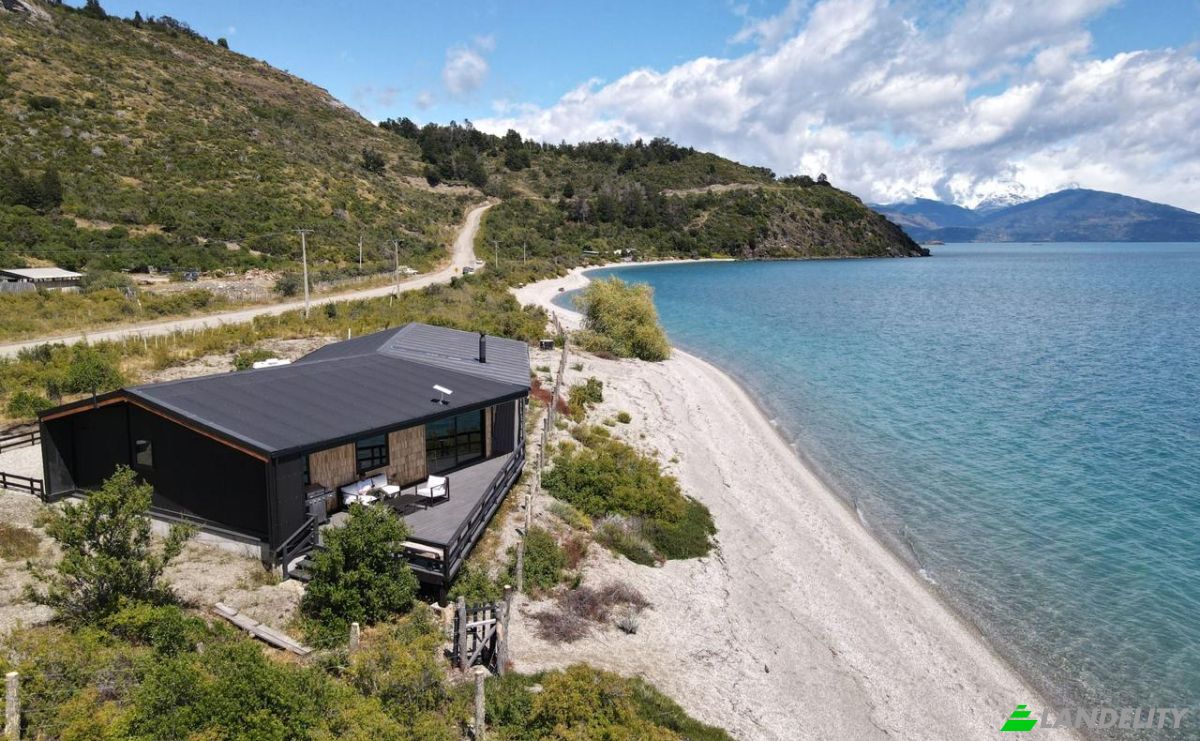 Single Family Home for Sale Ruta 265, Chile Chico, El Porvenir, General Carrera Province, Aysen, Chile. Photo 1