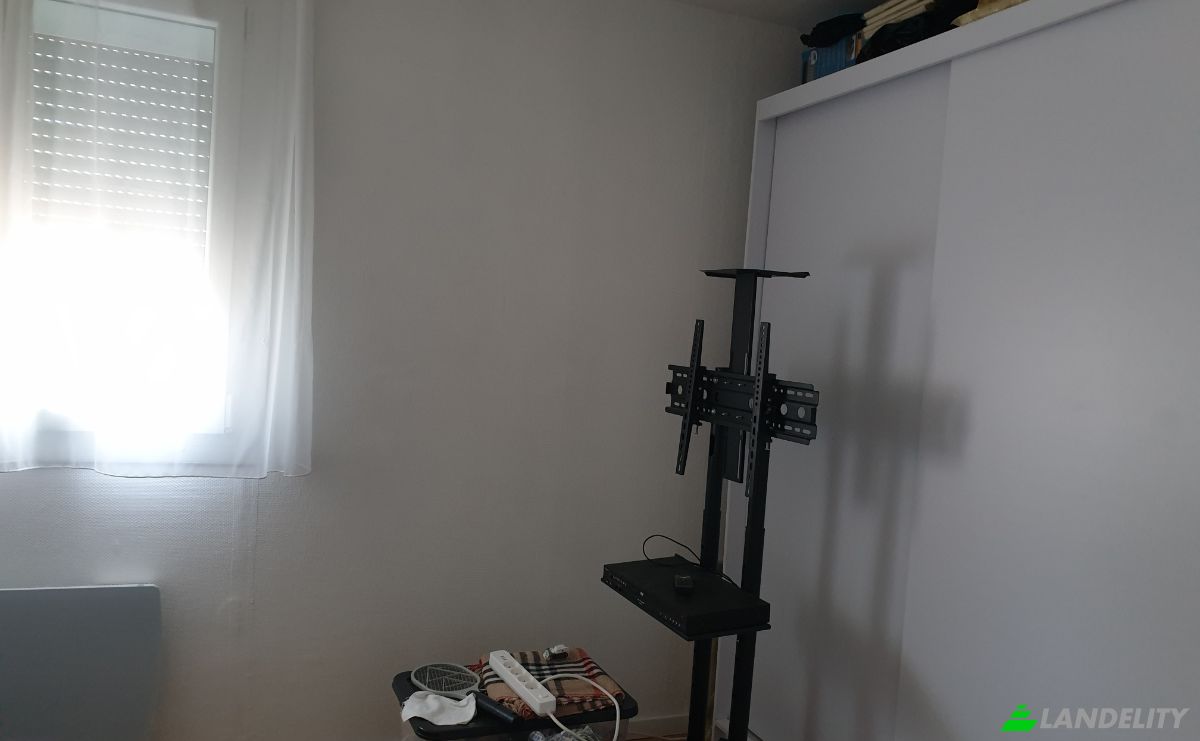 Townhouse for Sale 11 Rue Frederic Auguste Bartholdi, 89600 Saint-Florentin, Saint-Florentin, Yonne, Bourgogne-Franche-Comte, France. Photo 13