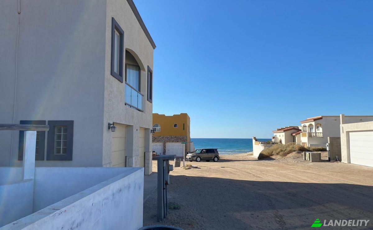 Single Family Home for Sale C de las Anguilas 45, 83566 Playa Encanto, Son, Playa Encanto, Rocky Point, Sonora, Mexico. Photo 2