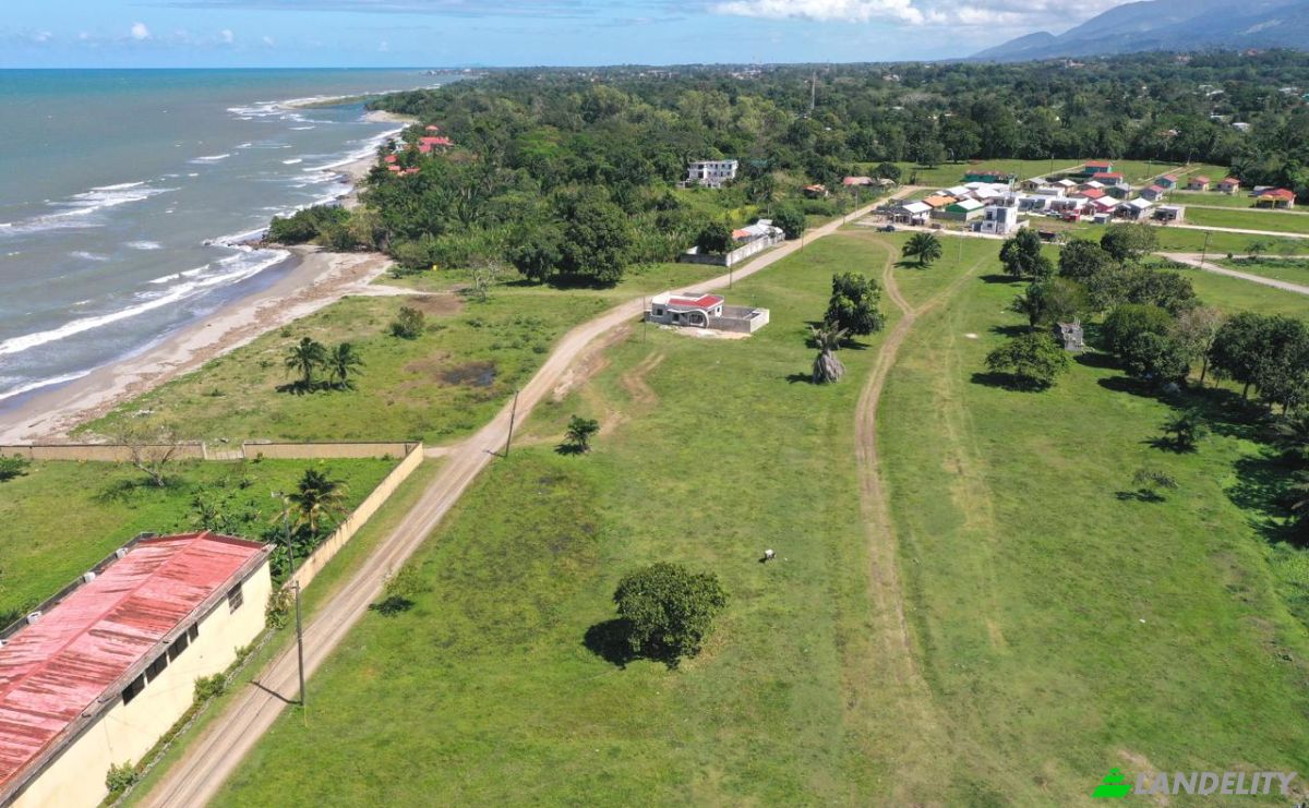 Land Lot for Sale La Ceiba, Atlantida Department, Honduras, Atlantida. Photo 7