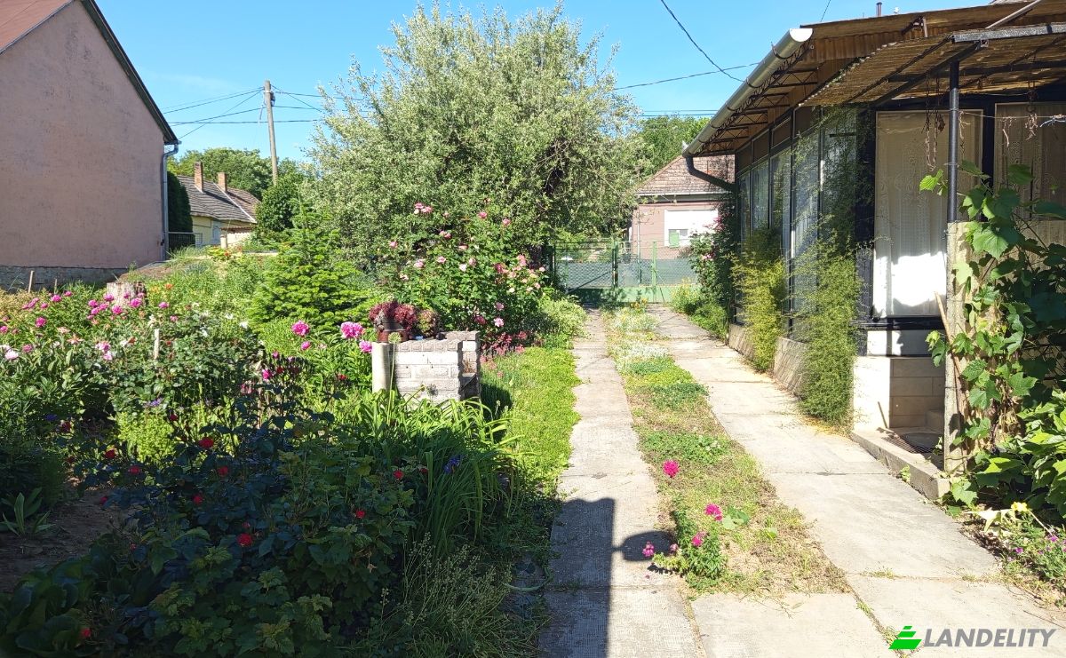 Single Family Home for Sale Somogyegres, Tab District, Somogy County, Hungary, Petofi Sandor u 8, 8666 Hungary. Photo 8