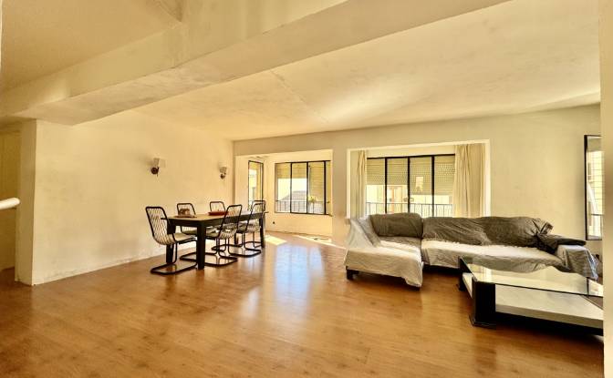 Apartment for Sale Carrer de Cotoner, Ponent. Photo#2
