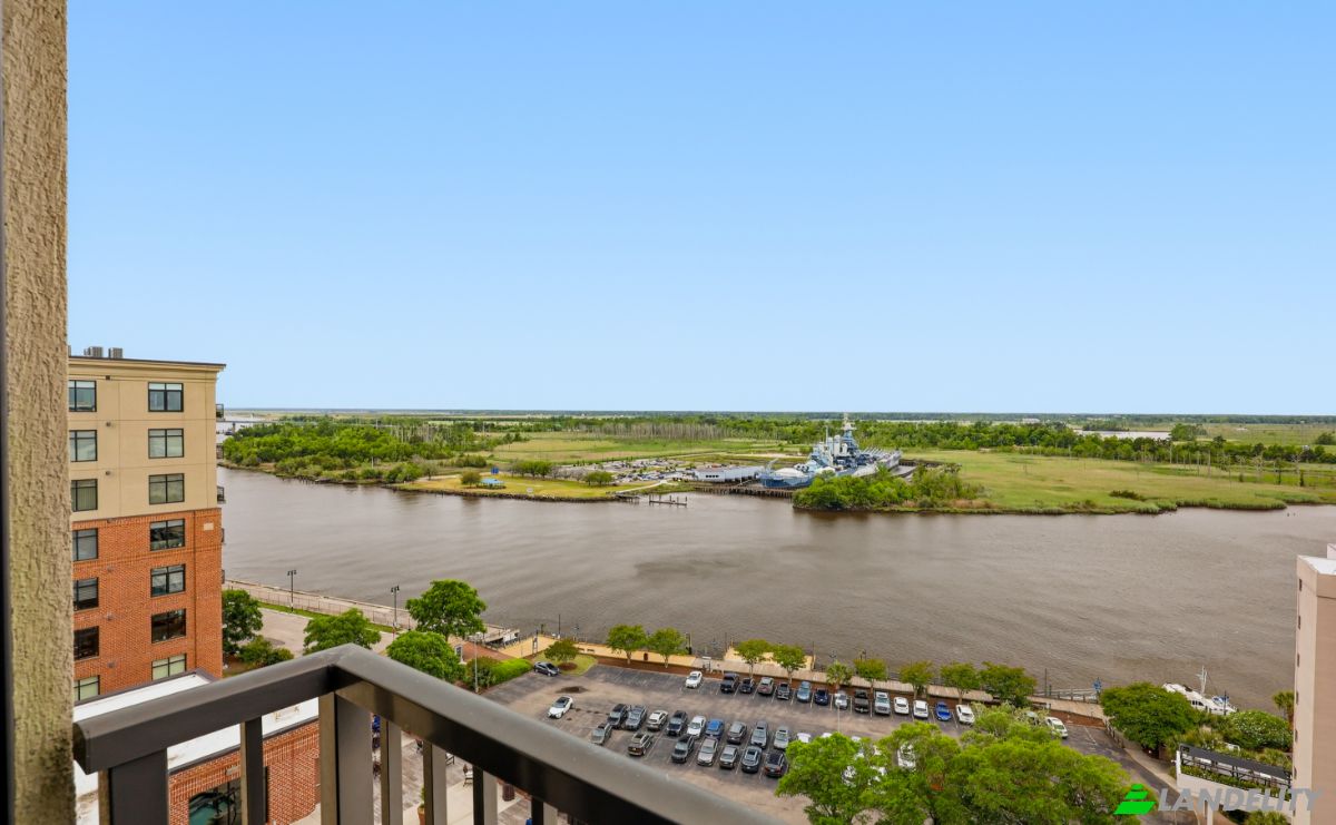 Condo for Sale 258 N Water St, Wilmington, New Hanover County, North Carolina, United States, NC 28401, USA. Photo 2