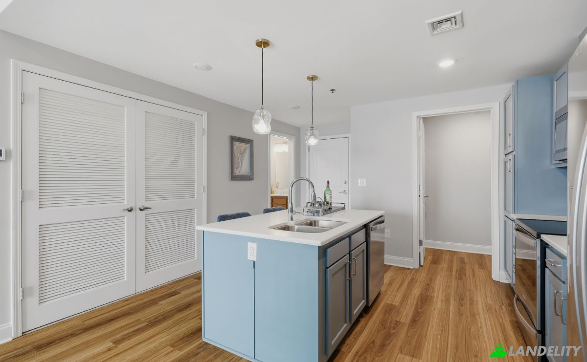 Condo for Sale 210 N Water St, Wilmington, New Hanover County, North Carolina, United States, NC 28401, USA. Photo 9