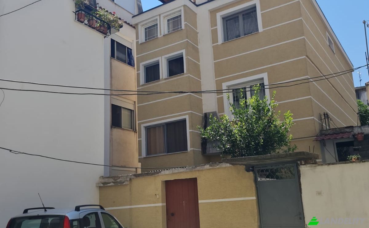 Triplex for Sale Rruga Kasem Durresi 3, Durres, Durres County, Albania. Photo 1