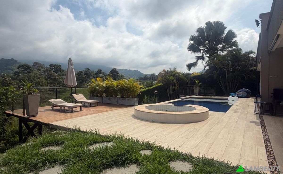 Villa Te koop Via Sin Nombre, Pereira, Risaralda, Colombia. Foto 15