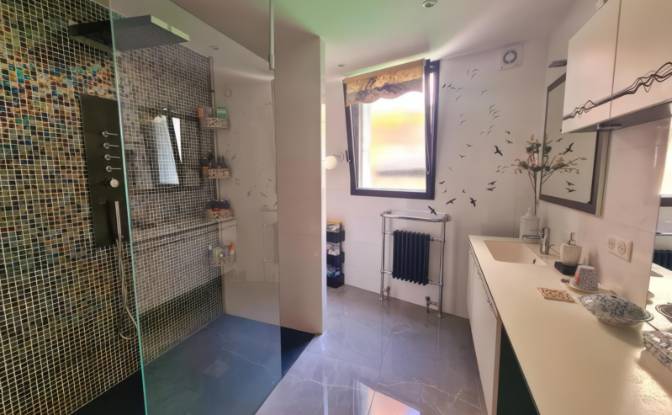 Townhouse for Sale Rue des Cordelieres. Photo#13 Townhouse for Sale Rue des Cordelieres. Photo#13