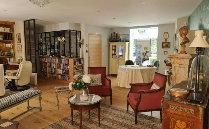 Townhouse for Sale Rue des Cordelieres. Photo#6 Townhouse for Sale Rue des Cordelieres. Photo#6