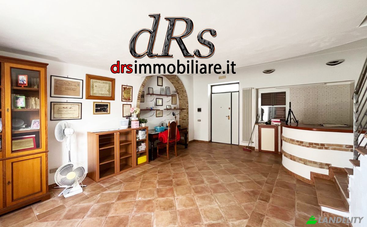 Departamento en venta Via Ludovico Ariosto, 2bis, 75015 Pisticci MT, Pisticci, Province of Matera, Basilicata, Italy. Foto 4