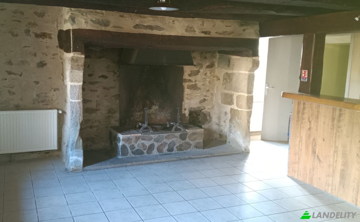 Single Family Home for Sale Rte de Clermont, 19200 Thalamy, Thalamy, Correze, Nouvelle-Aquitaine, France. Photo 5