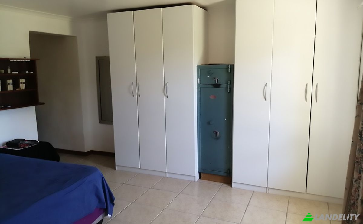 Single Family Home for Sale OLIENHOUT CRESCENT, Venterstad, Joe Gqabi District Municipality, Eastern Cape, South Africa. Photo 14