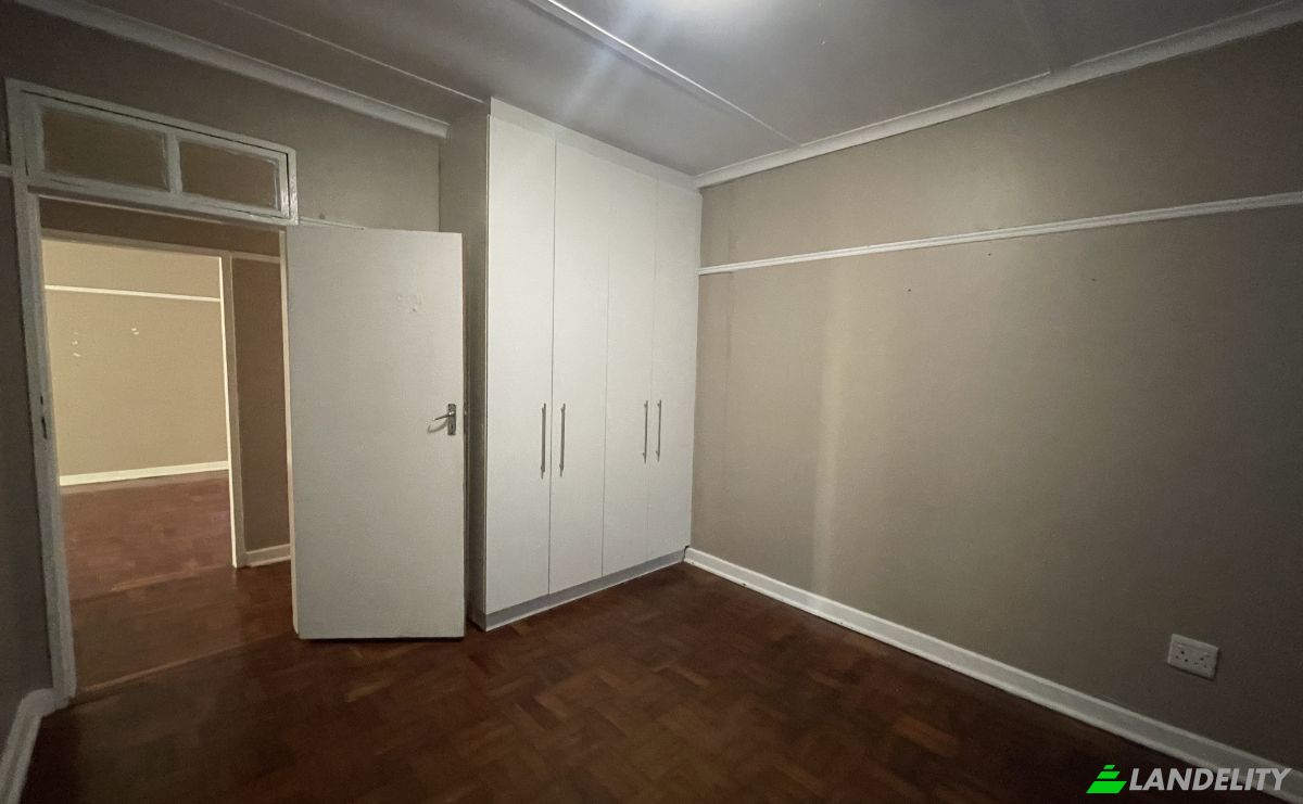 Single Family Home for Sale Main St, Heuwelkruin, Despatch, Nelson Mandela Bay Metropolitan Municipality, Eastern Cape, South Africa. Photo 11