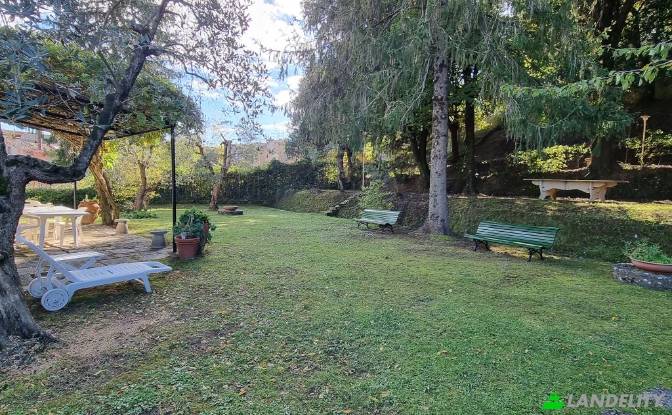 Single Family Home for Sale Via Martiri della. Photo#6