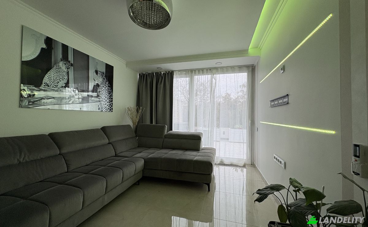 Apartment for Sale Budapest, Hungary, Virag Benedek u 13 B, 1037 Hungary. Photo 4
