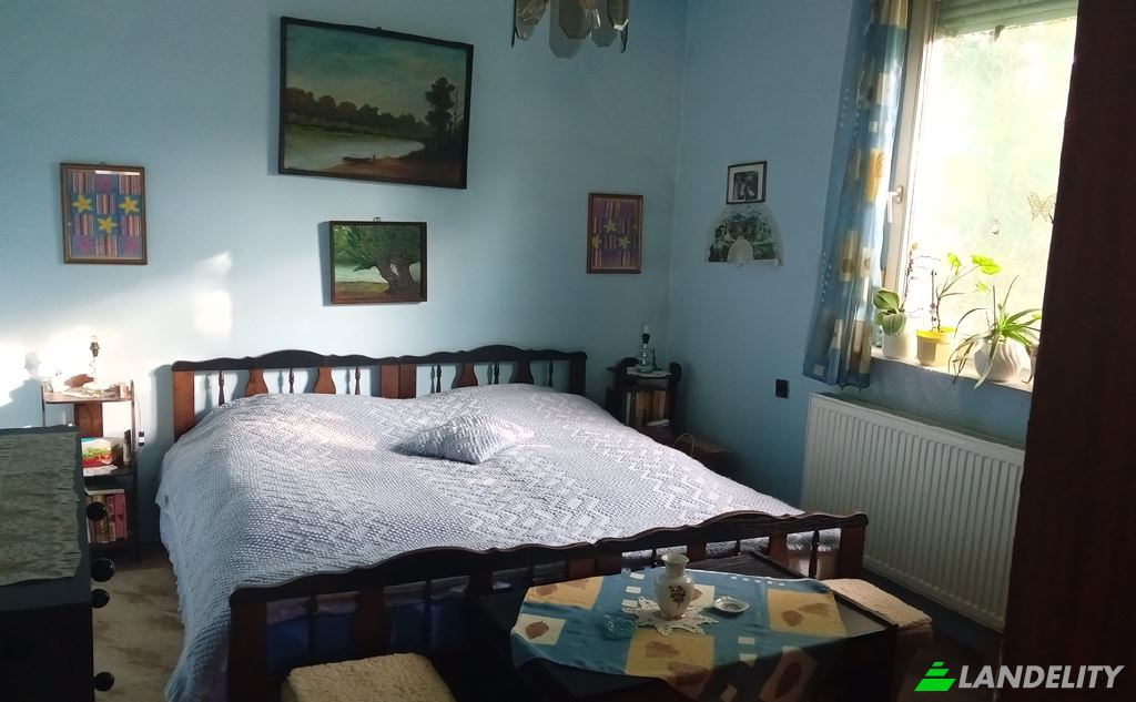 Single Family Home for Sale Nagyrev, Kunszentmarton District, Jasz-Nagykun-Szolnok, Hungary, Kossuth ut. Photo 7