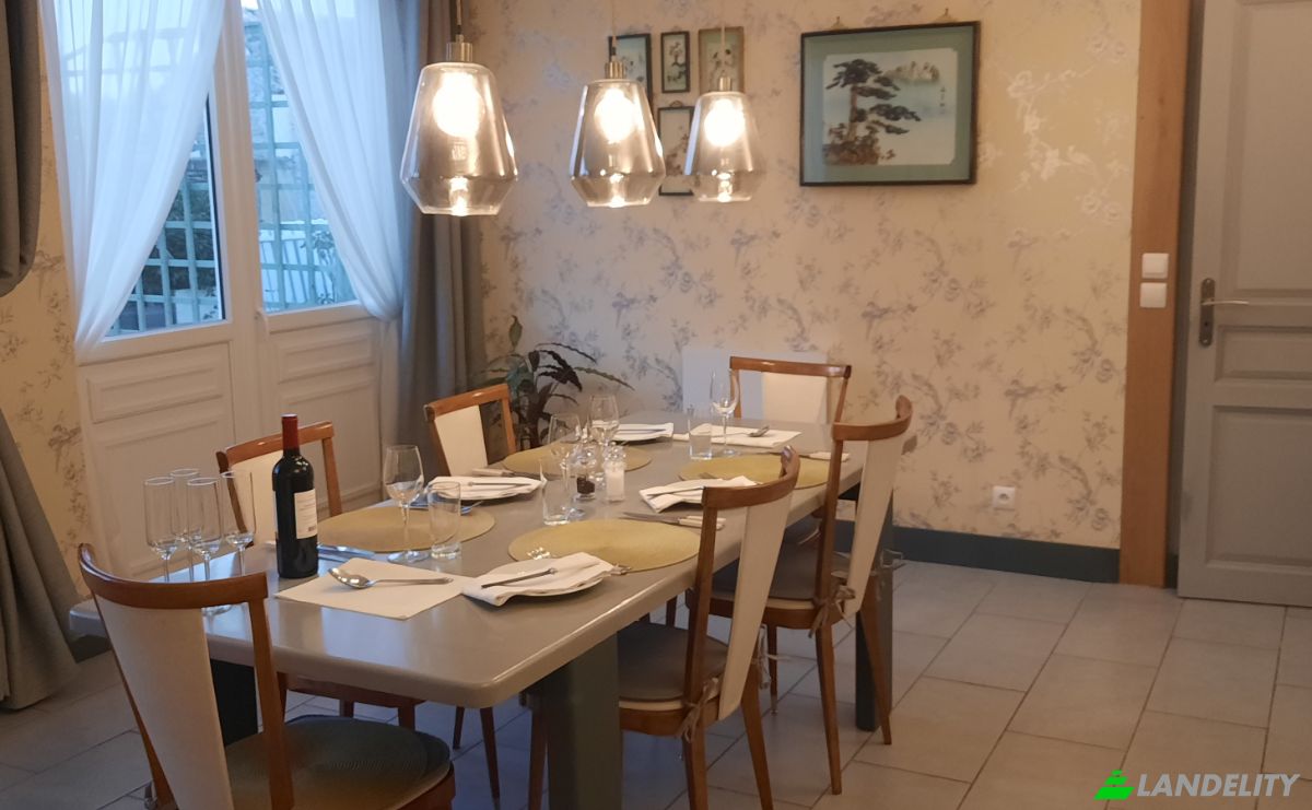 Single Family Home for Sale Rte de LOcean, 17490 Bresdon, Bresdon, Charente-Maritime, Nouvelle-Aquitaine, France. Photo 3