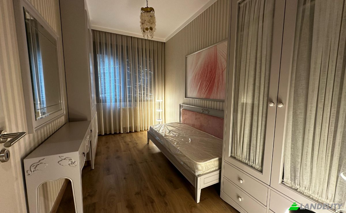 Apartment for Sale Zumrutevler, Okul Sk No:, 34852 Maltepe Istanbul, Istanbul, Maltepe, Turkiye. Photo 5
