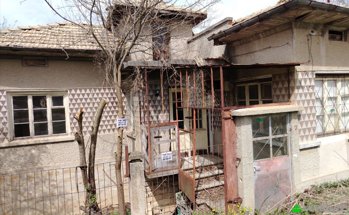 Villa for Sale ul Vastanitseska, Dolets, Dolet, Popovo, Targovishte Province, Bulgaria. Photo 5