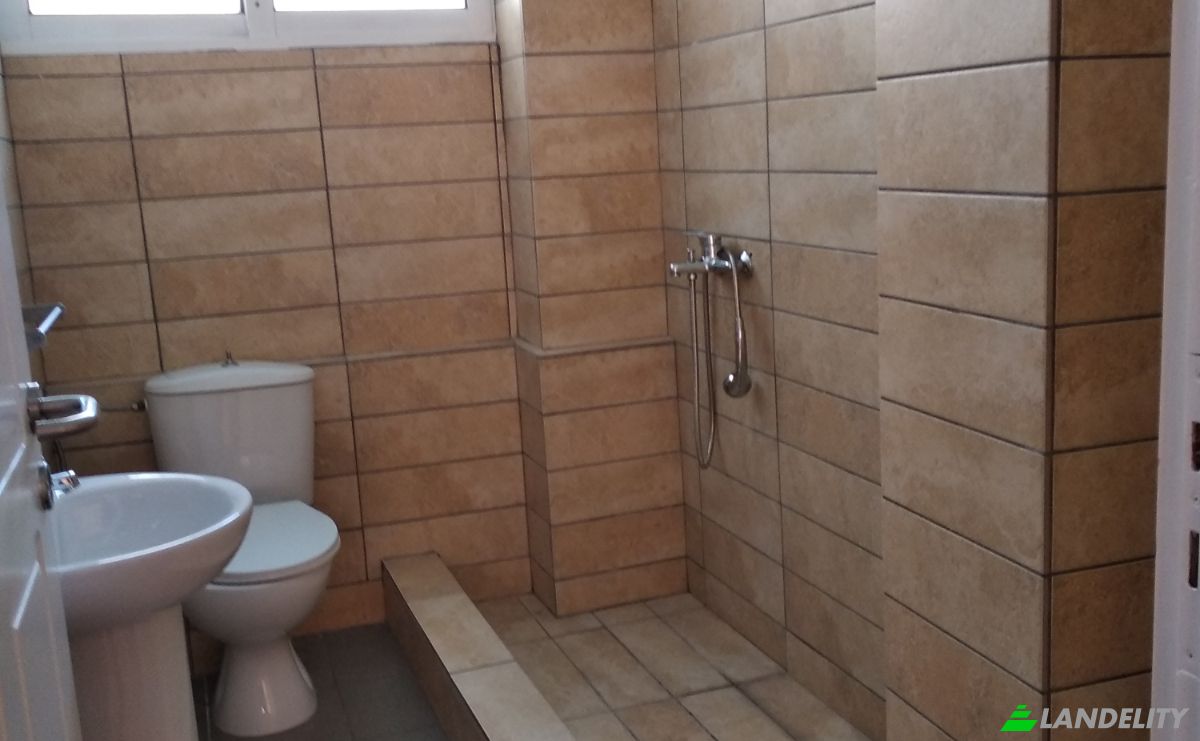 Apartment for Sale Piraeus, Attica, Decentralized Administration of Attica, Greece. Photo 14