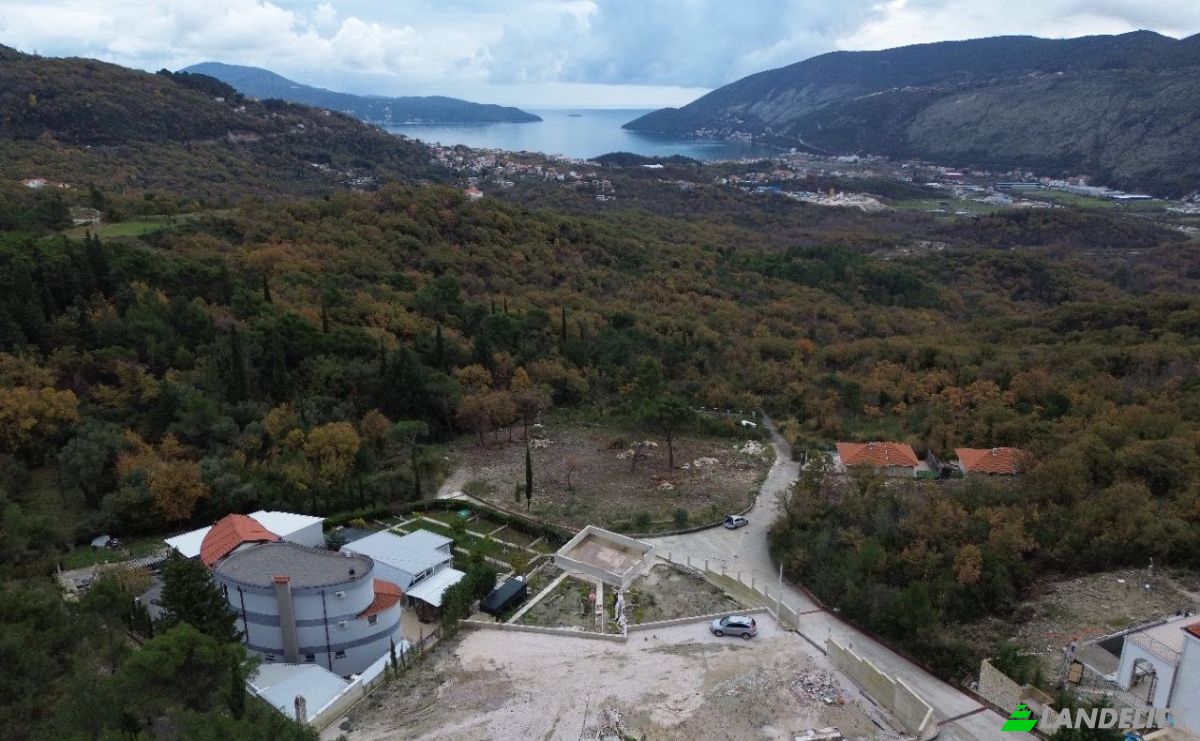 Land Lot for Sale Sutorina, Herceg Novi Municipality, Montenegro. Photo 3