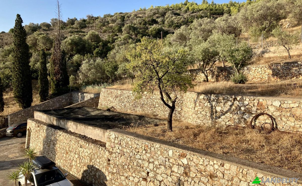 Single Family Home for Sale Delfi, Galaxidi, Central Greece, Decentralized Administration of Thessaly and Central Greece, Greece. Photo 2