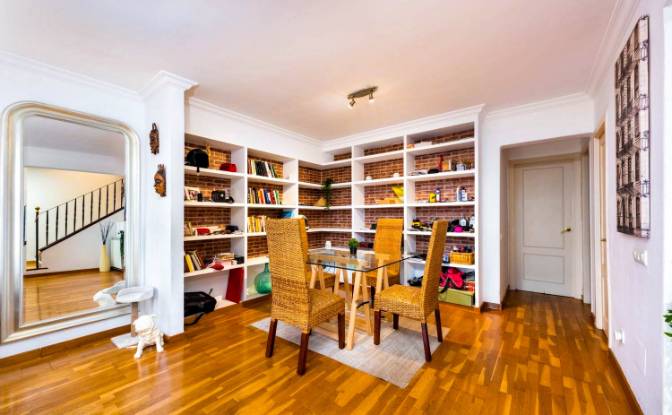 Single Family Home for Sale Avinguda America. Photo#2
