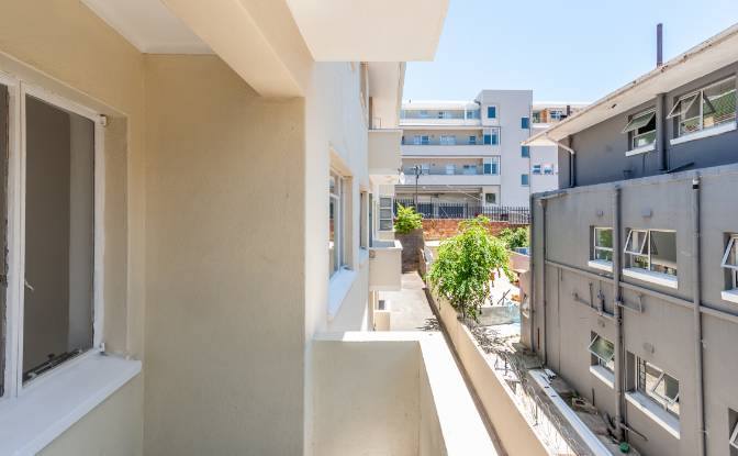 Apartment for Sale Kloof St, Gardens, Cape Town. Photo#12 Apartment for Sale Kloof St, Gardens, Cape Town. Photo#12