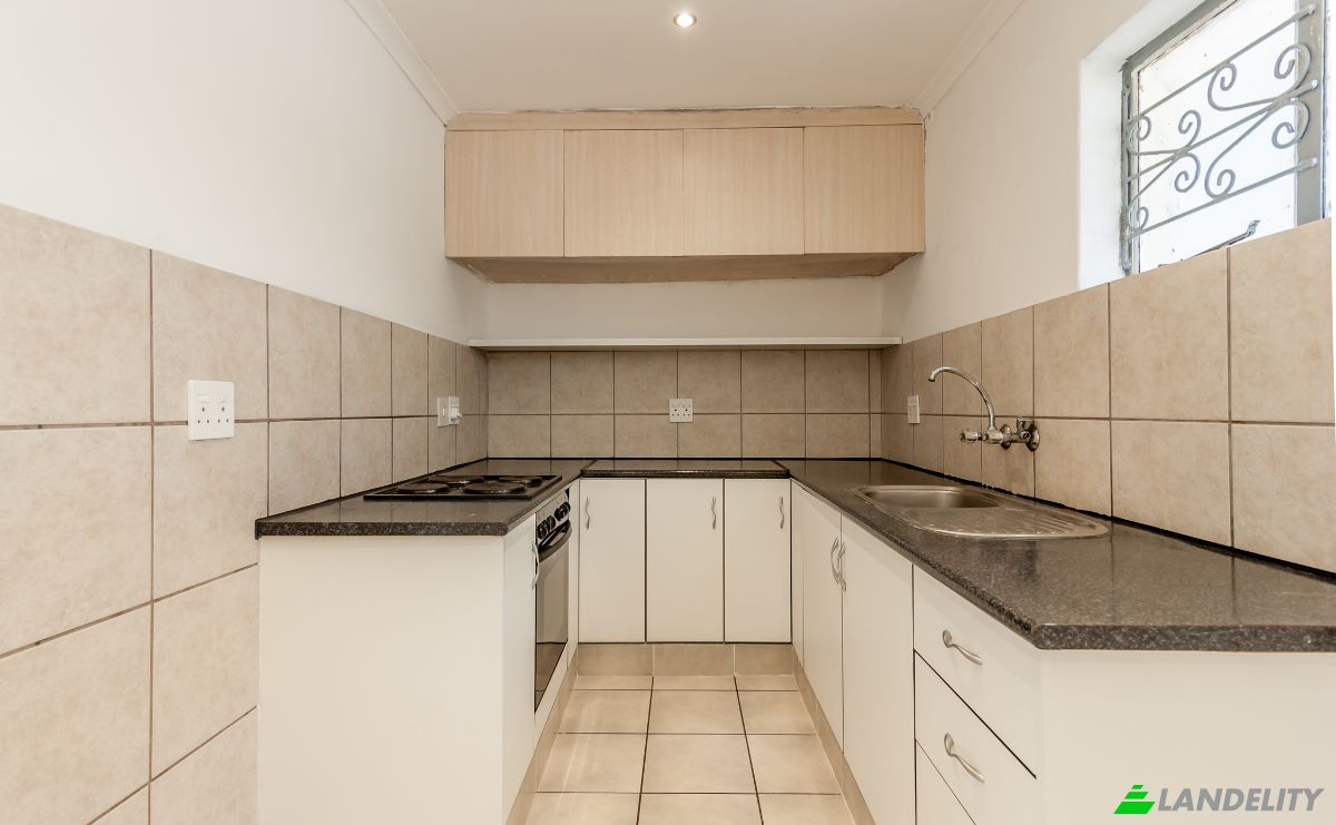 Apartment for Sale Kloof St, Gardens, Cape Town, City of Cape Town Metropolitan Municipality, Western Cape, South Africa. Photo 5