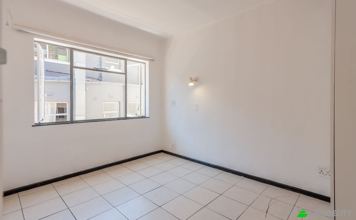 Apartment for Sale Kloof St, Gardens, Cape Town, City of Cape Town Metropolitan Municipality, Western Cape, South Africa. Photo 7