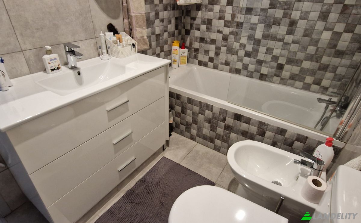 Apartment for Sale R do Encalhe, Vila Real de Santo Antonio, Faro District, Portugal. Photo 14