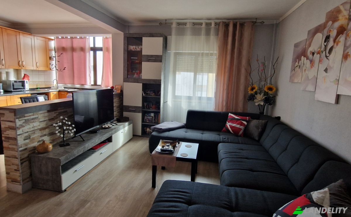 Apartment for Sale R do Encalhe, Vila Real de Santo Antonio, Faro District, Portugal. Photo 3