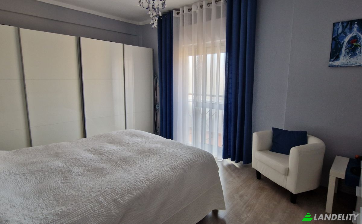 Apartment for Sale R do Encalhe, Vila Real de Santo Antonio, Faro District, Portugal. Photo 7