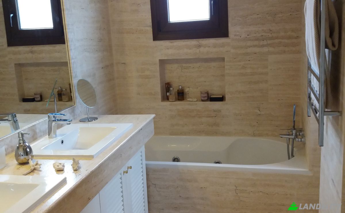 Single Family Home for Sale Zona Sup- Soto Resinera, Estepona, Malaga, Andalusia, Spain. Photo 15