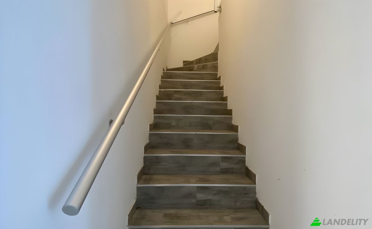 Single Family Home for Sale Quai Megisserie, 34700 Lodeve, Lodeve, Herault, Occitanie, France. Photo 14