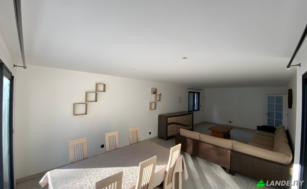 Single Family Home for Sale Quai Megisserie, 34700 Lodeve, Lodeve, Herault, Occitanie, France. Photo 5