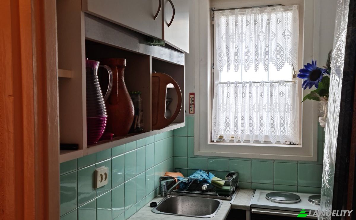 Single Family Home for Sale Budapest, Hungary, Dessewffy u. Photo 15
