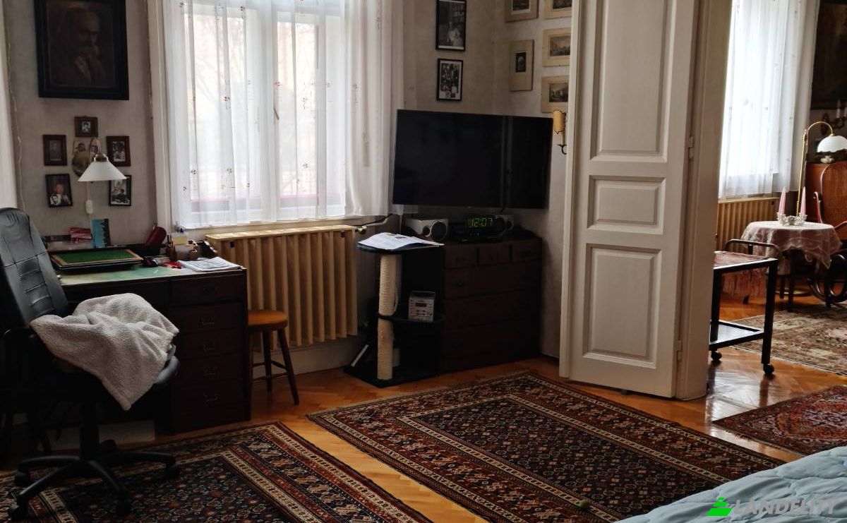 Single Family Home for Sale Budapest, Hungary, Dessewffy u. Photo 5