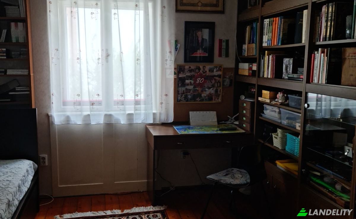 Single Family Home for Sale Budapest, Hungary, Dessewffy u. Photo 9