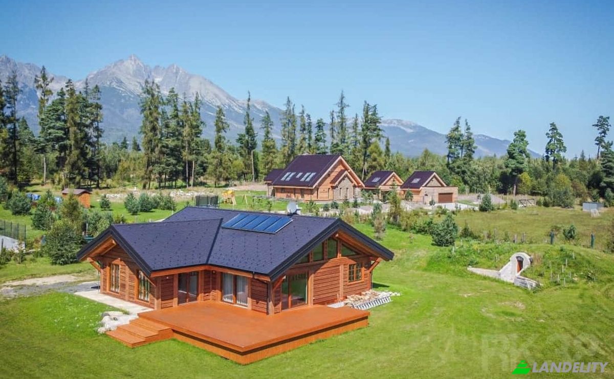 Single Family Home for Sale SNP, Nova Lesna, Mlynica, Poprad District, Presov Region, Slovakia. Photo 3